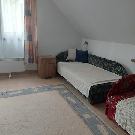 Kis Sori Vendeghaz Csaszartoltes